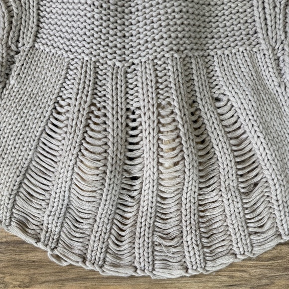 VGUC - Haute Hippie Chunky Knit Long Wool Sweater Vest OS - Picture 4 of 13